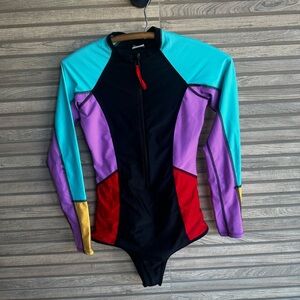 Body Glove Long Sleeve Surf Suit Colorblock
Zip Rash Guard Swim Swimsuit sz S